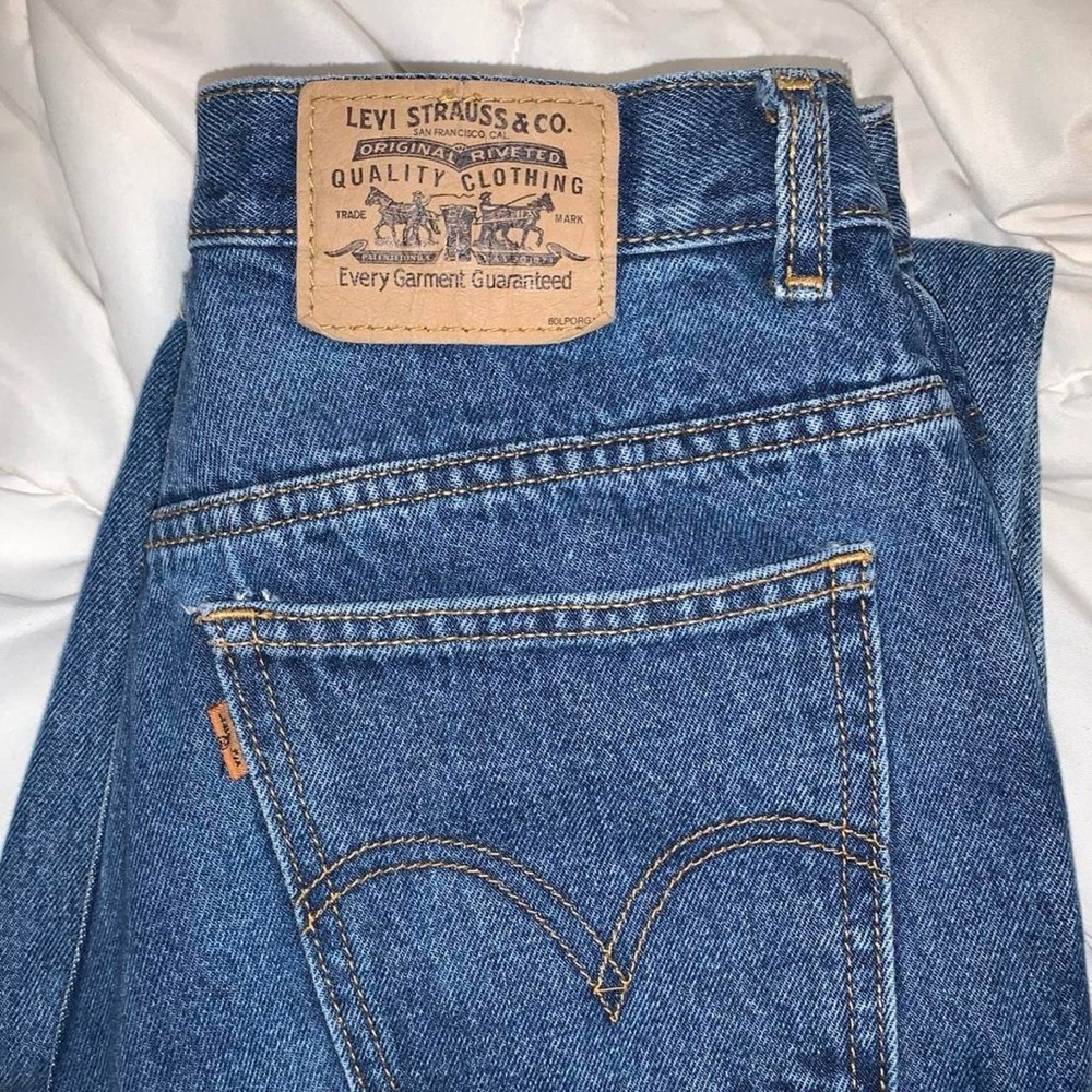 LEVIS | VINTAGE DARK WASH ORANGE TAG MOM JEANS 🧡🍊🧡 - Picture 6 of 8